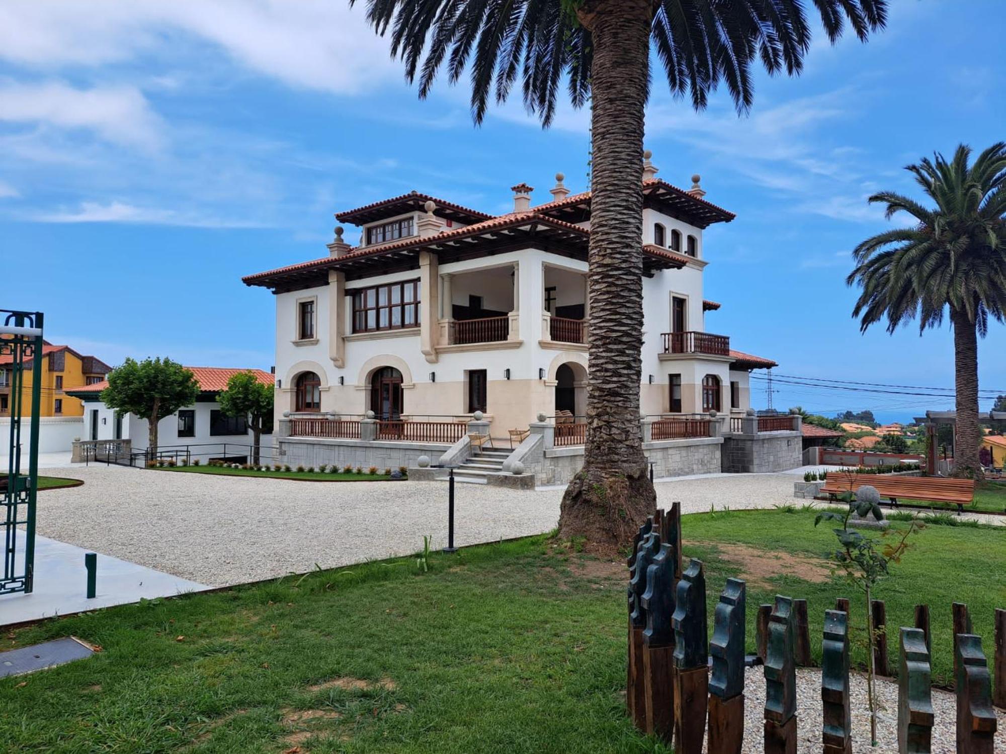 Hotel El Rosal De Cudillero Exterior photo